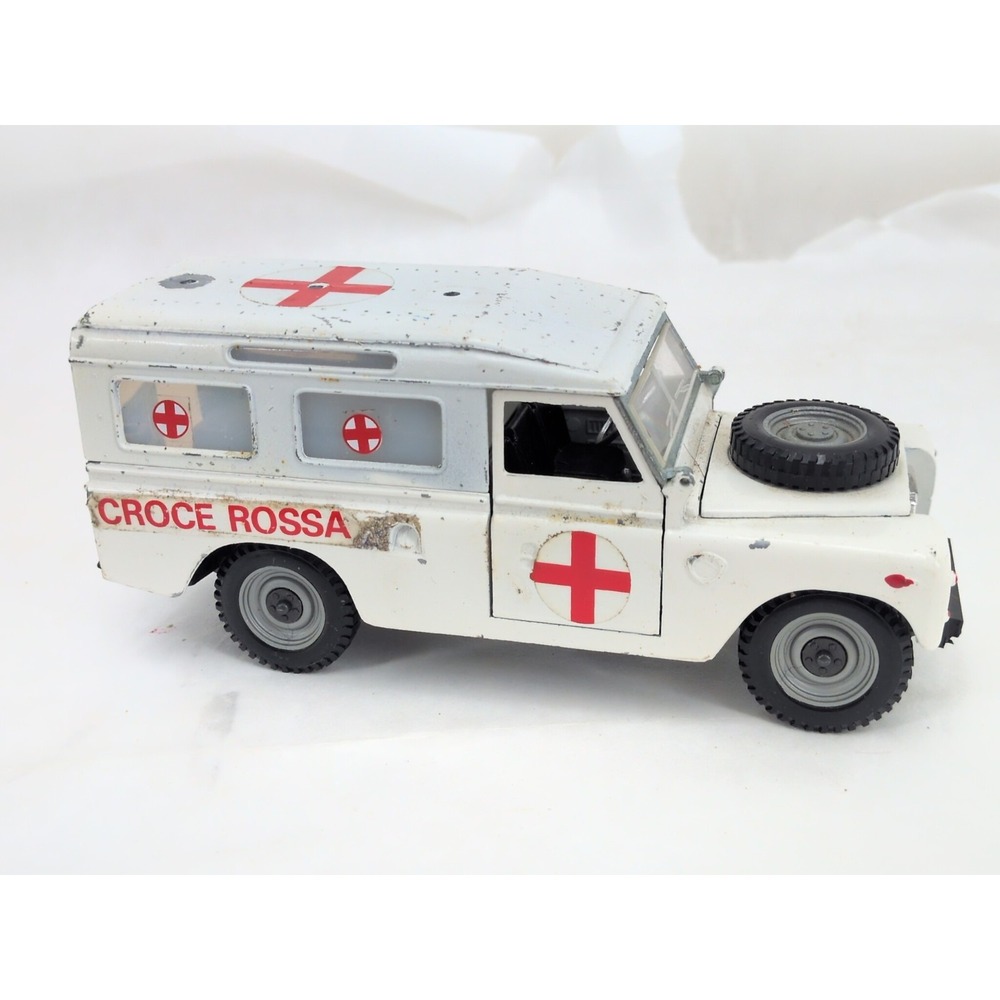 Mebetoys 1/28 Croce Rossa Ambulance Rare Medic Diecast Car Mattel Italy